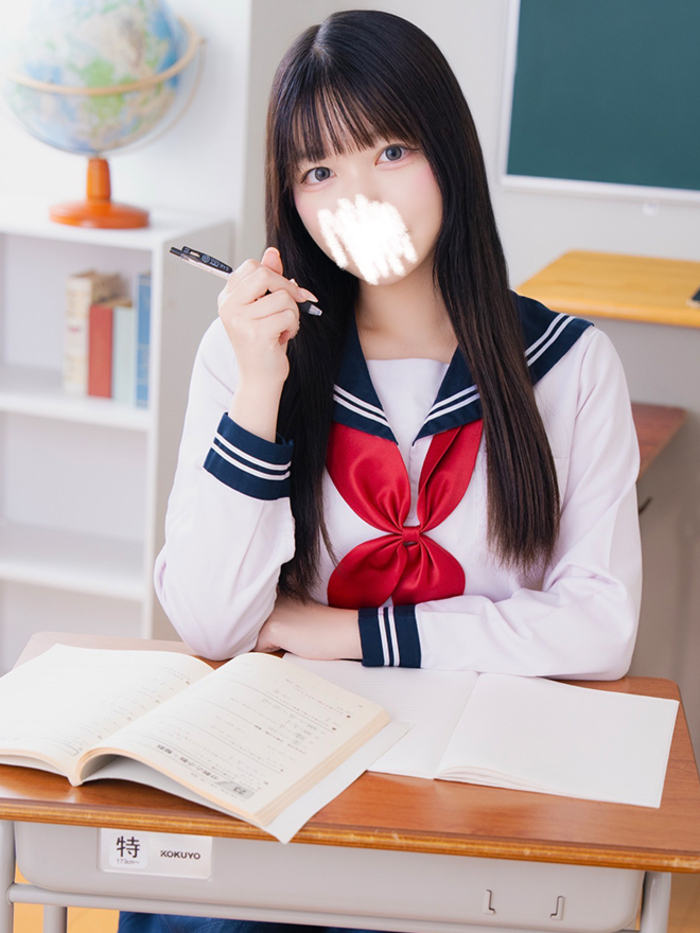 綾瀬 ましろ(19)